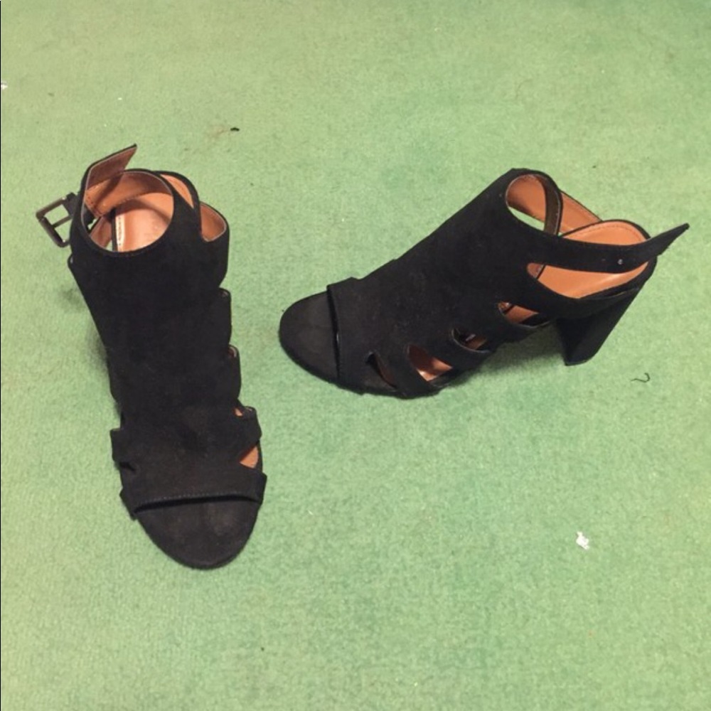 Black heels